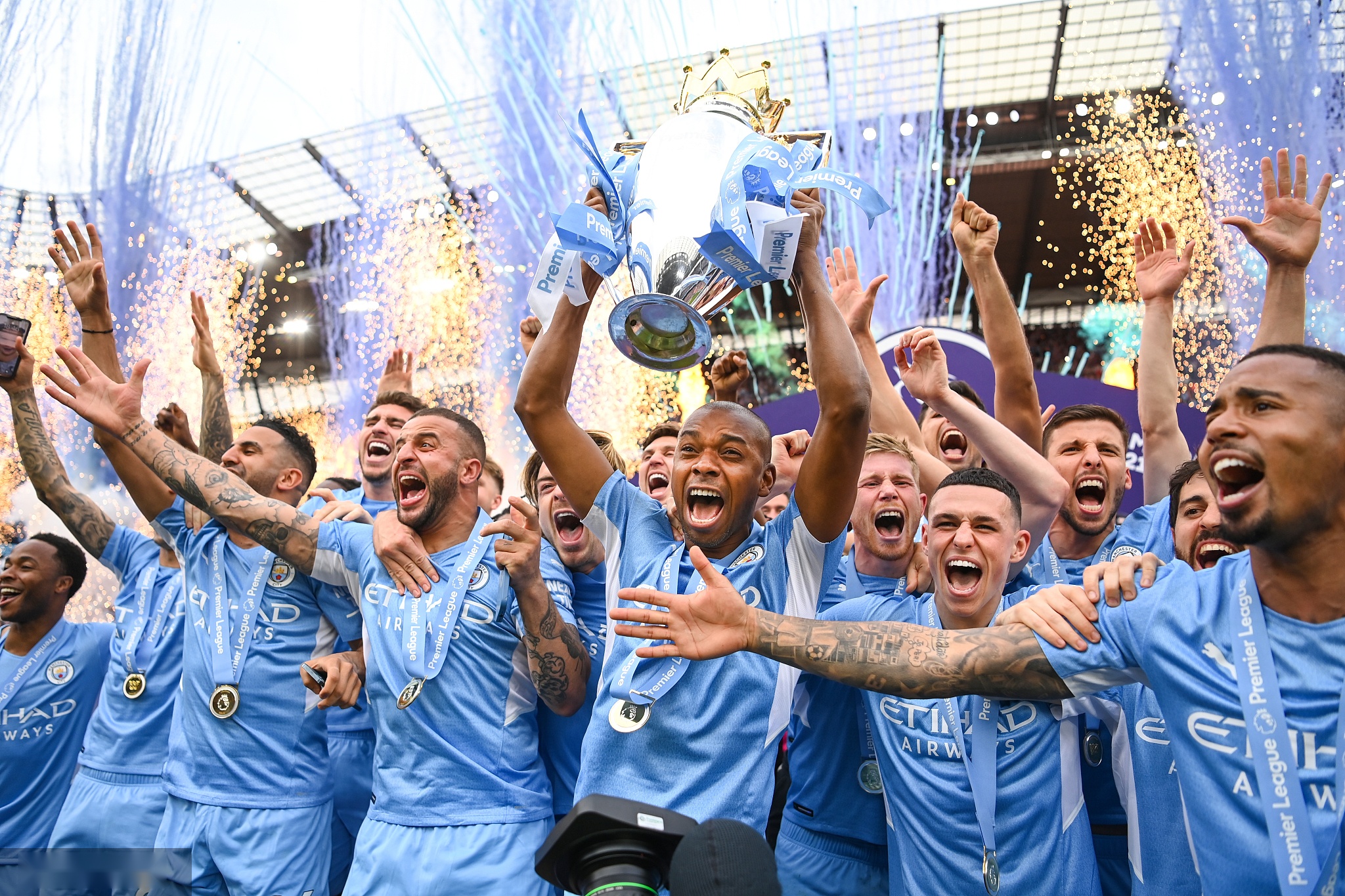 共同面临的 共同面临的