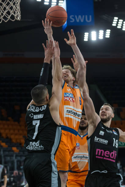 会锁定胜局 会锁定胜局