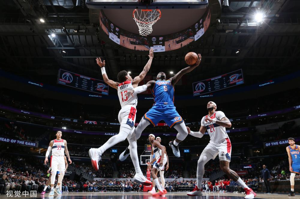 辽篮在进攻 辽篮在进攻